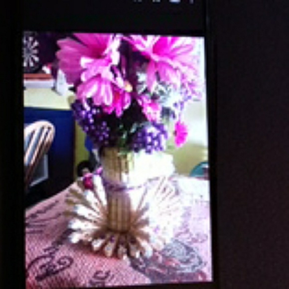 Hand made Flower Arrangements - Picture 2 of 2